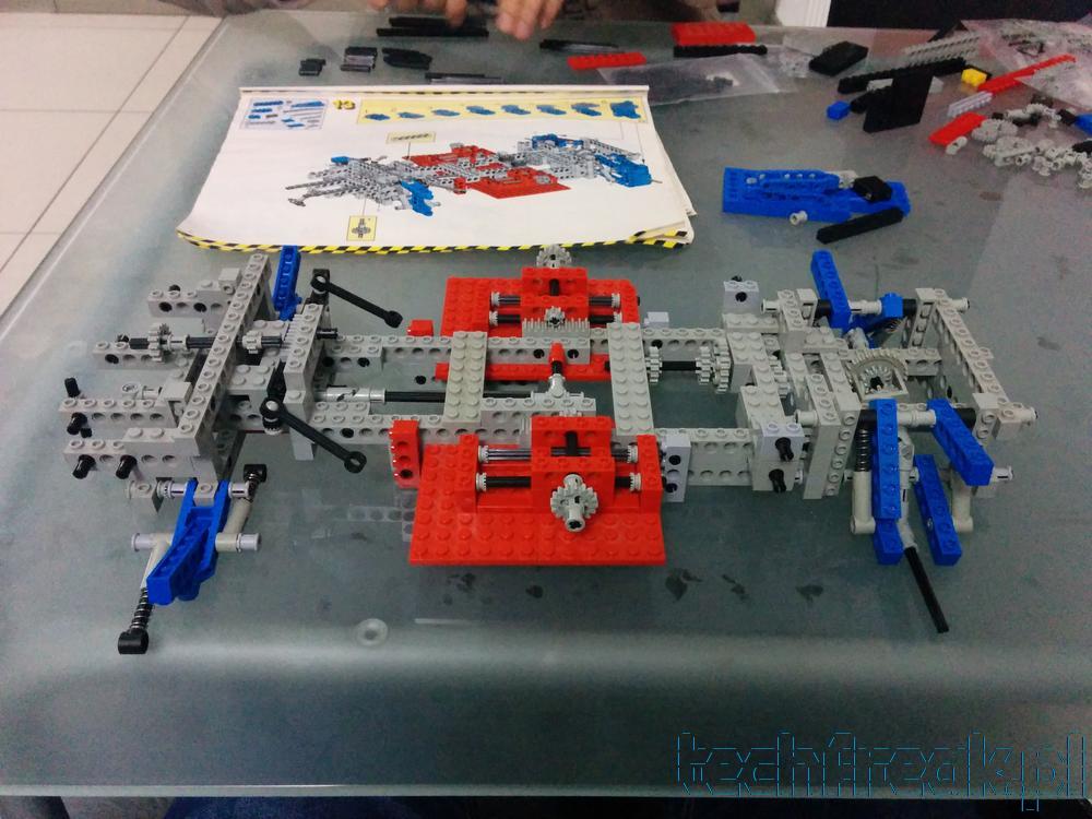 techfreak_lego_technic_test_car_8865_3